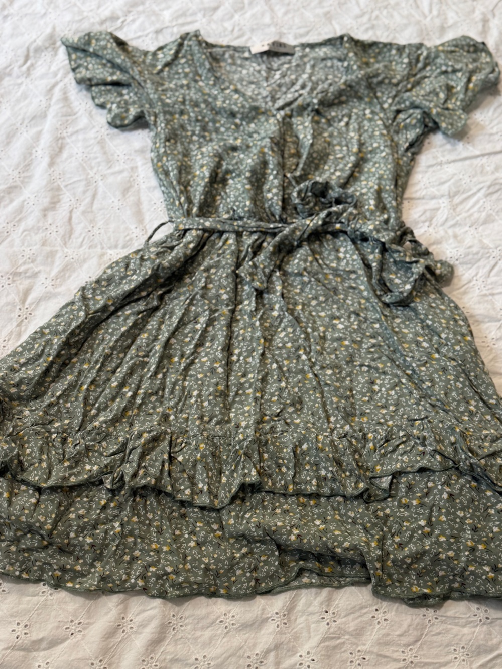 🌻NAVINS Sage Green Floral Cottagecore Ruffle Mini Dress Size Small